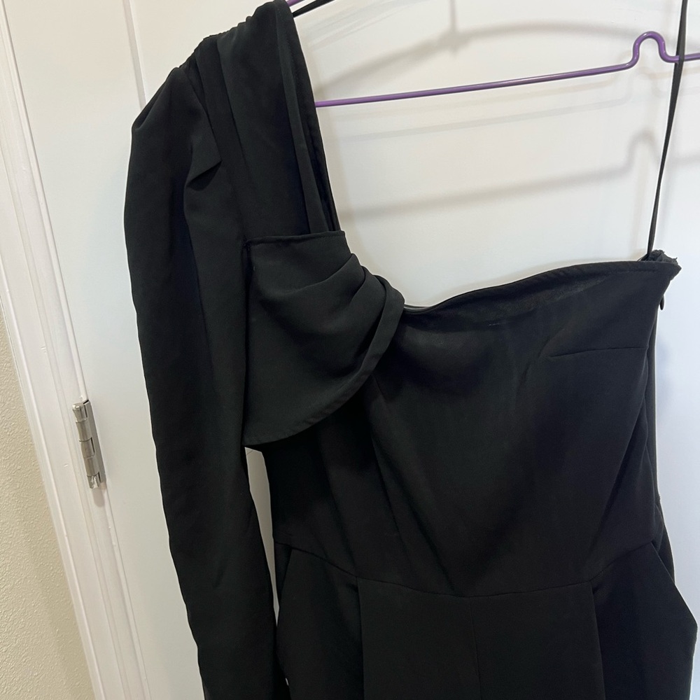 H&M Black One-Shoulder Dress